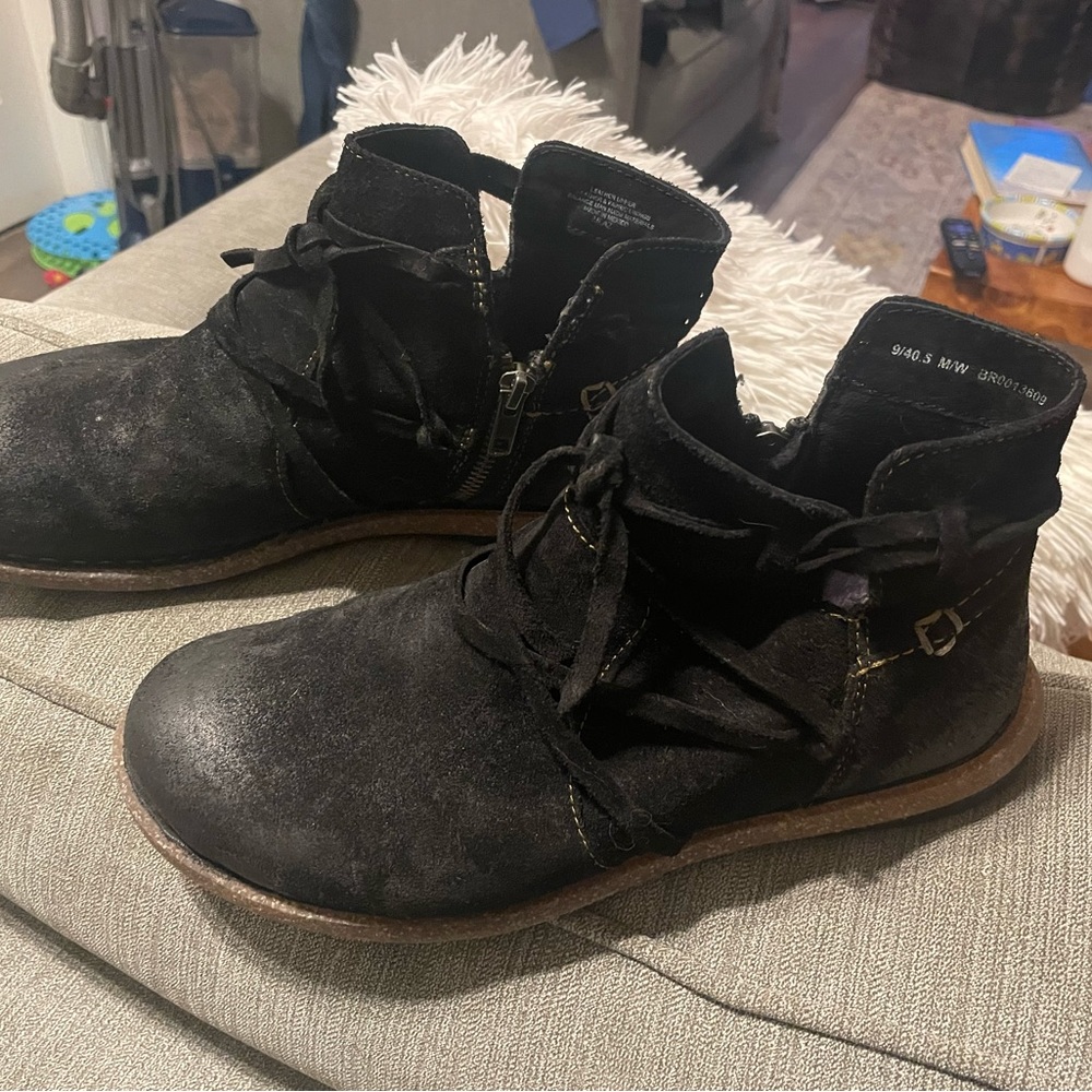 Born black leather Tarklin bootie